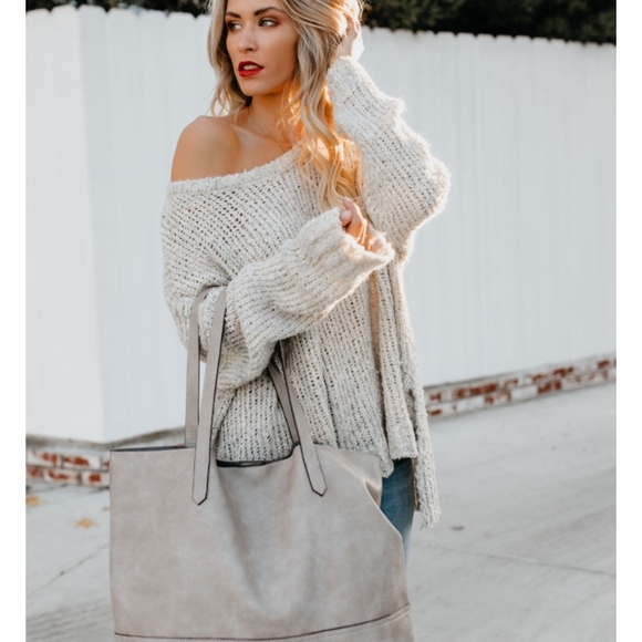 CAMILLA Slouchy Knit Sweater - Picture 4 of 8